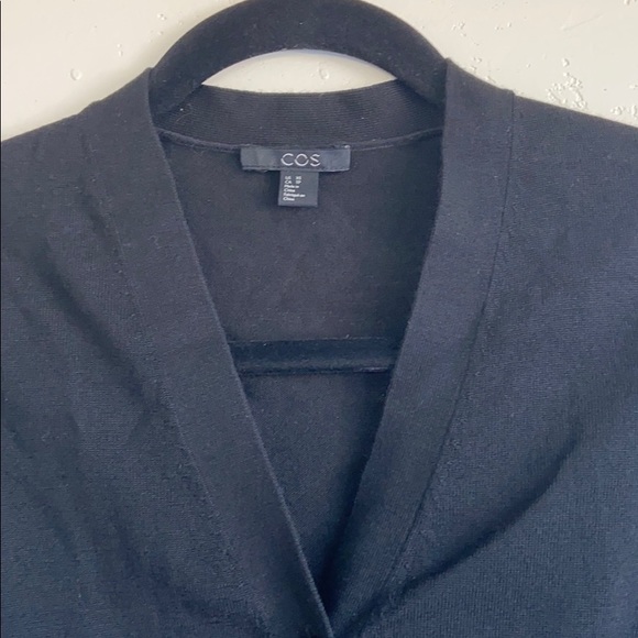Cos wool button up black long sleeve cardigan - Picture 2 of 7